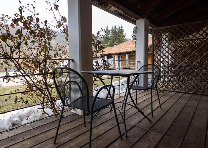 Rifugio La Pavoncella * Camerana