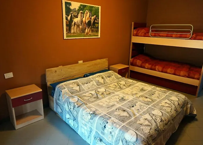 イン Rifugio La Pavoncella Camerana